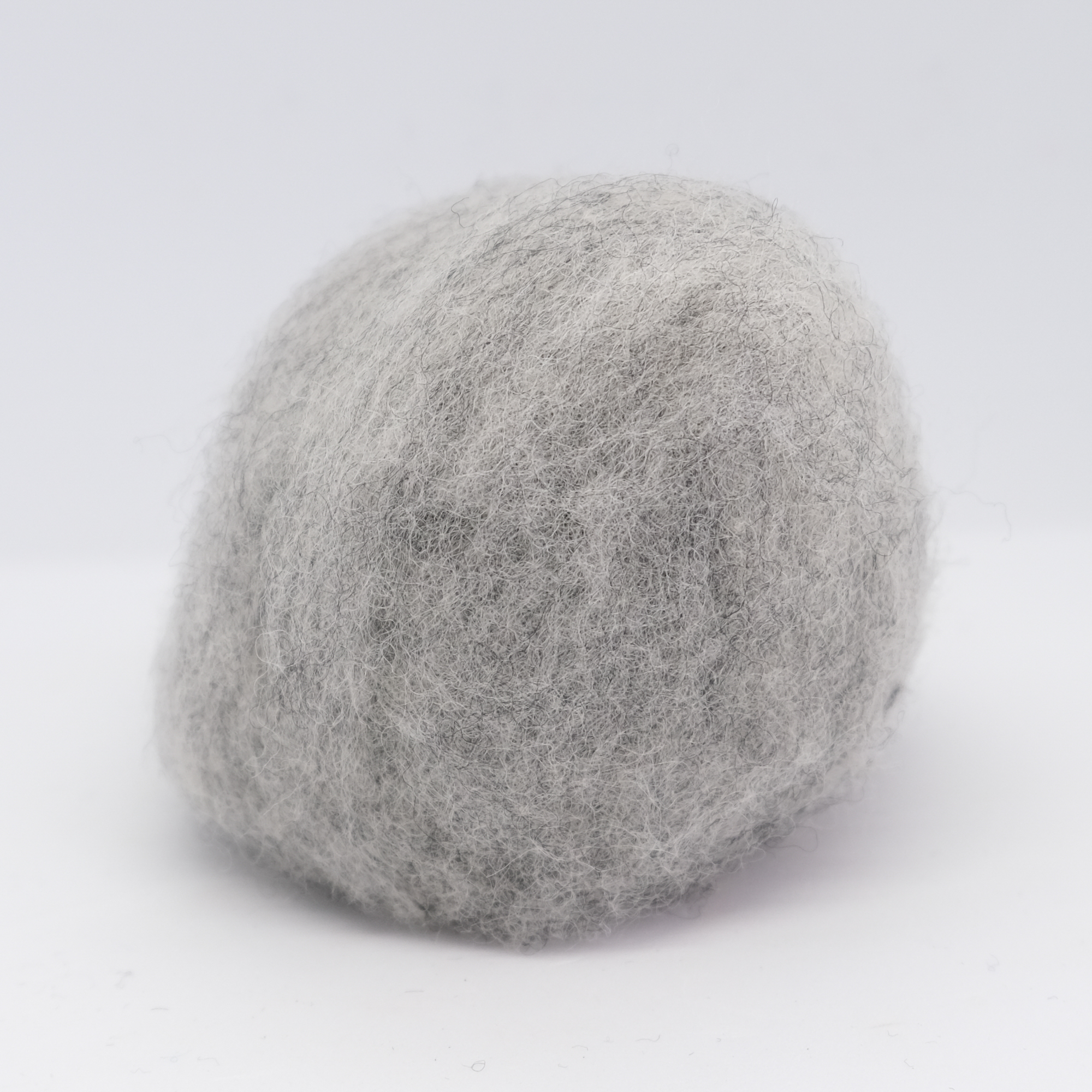 Kardet vasket, mellomgrå