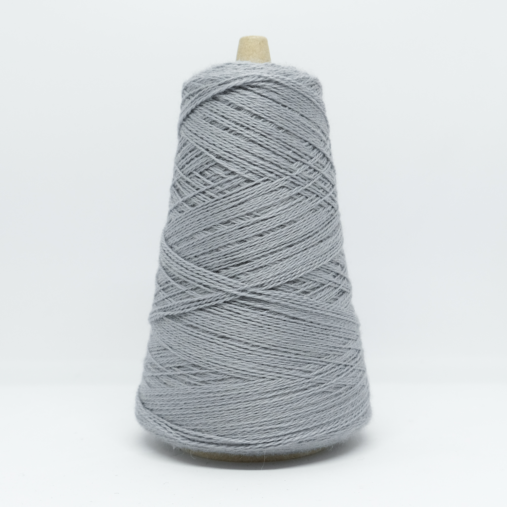 Huldra kamgarn 8,5/2, lys rødlig grå