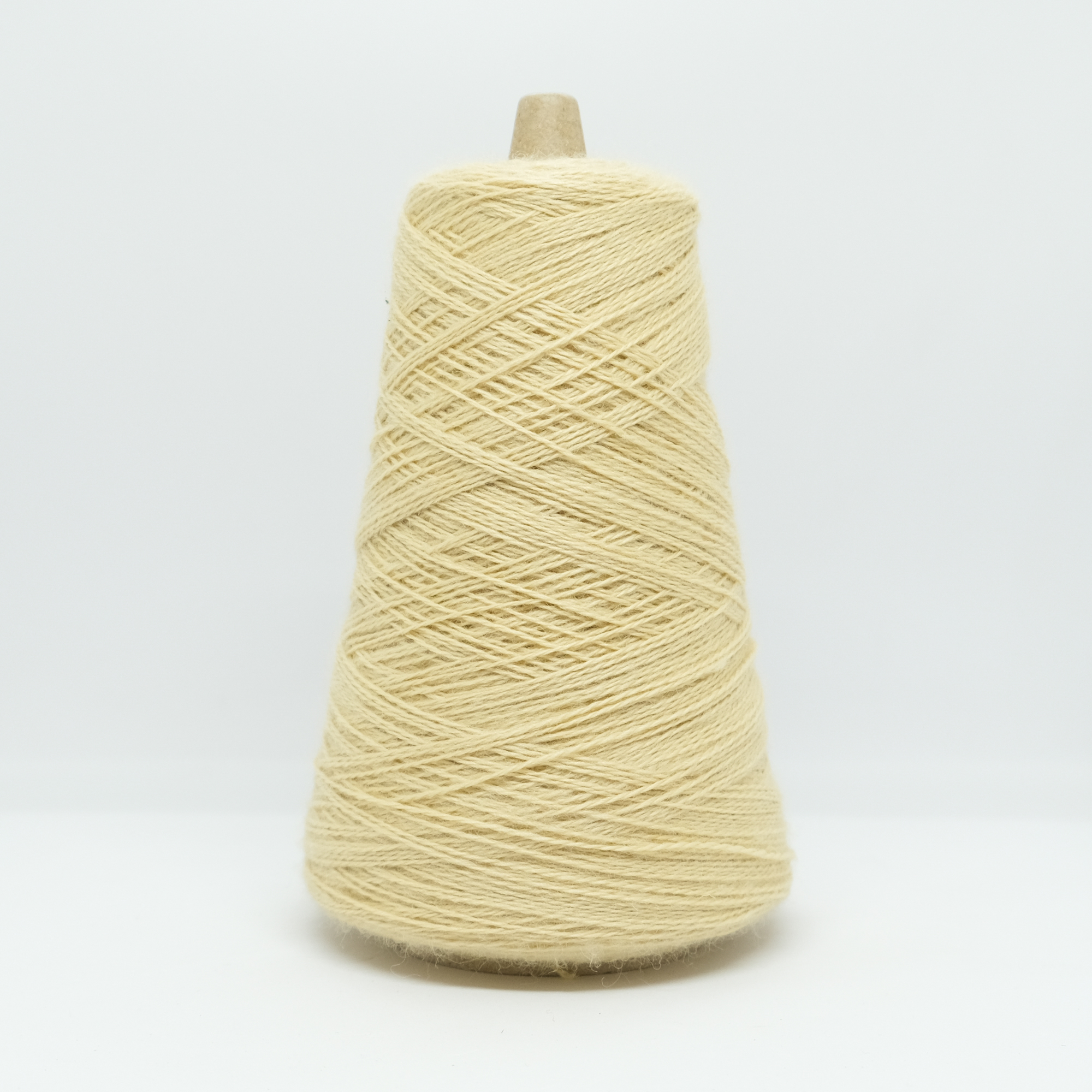 Huldra kamgarn 8,5/2, ecru
