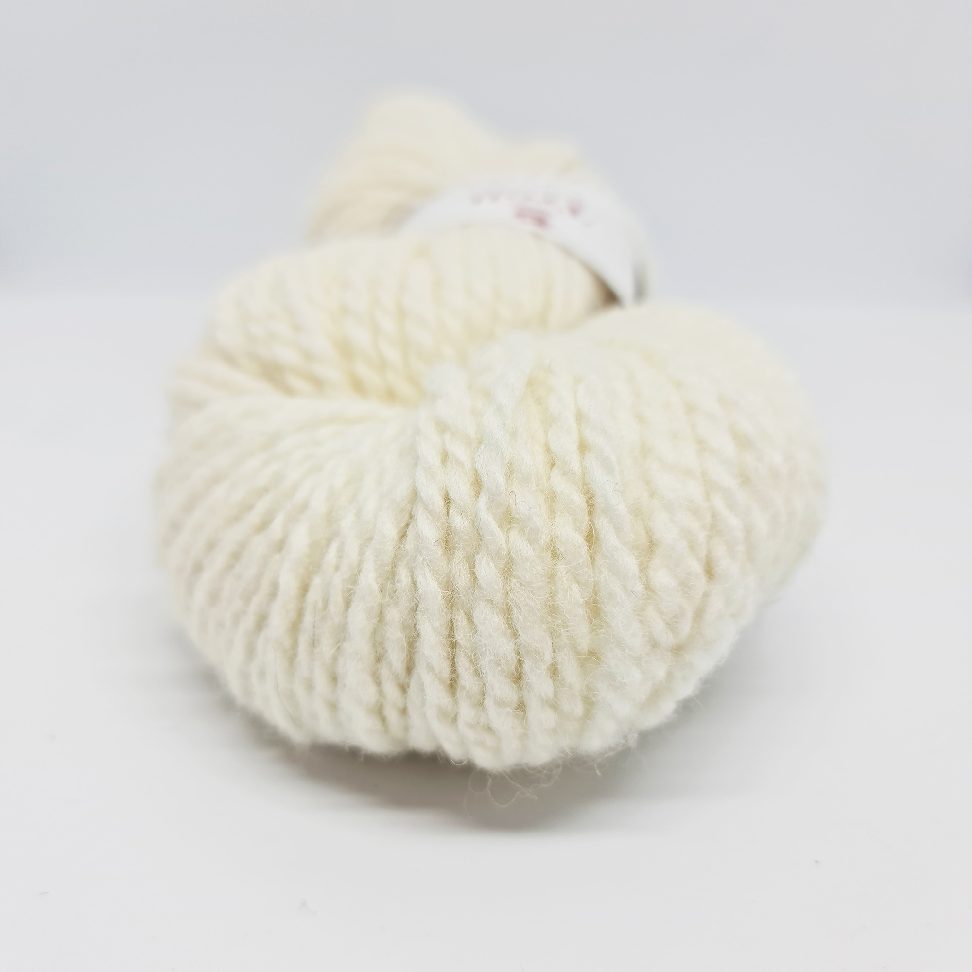 Troll, halvbleket hvit