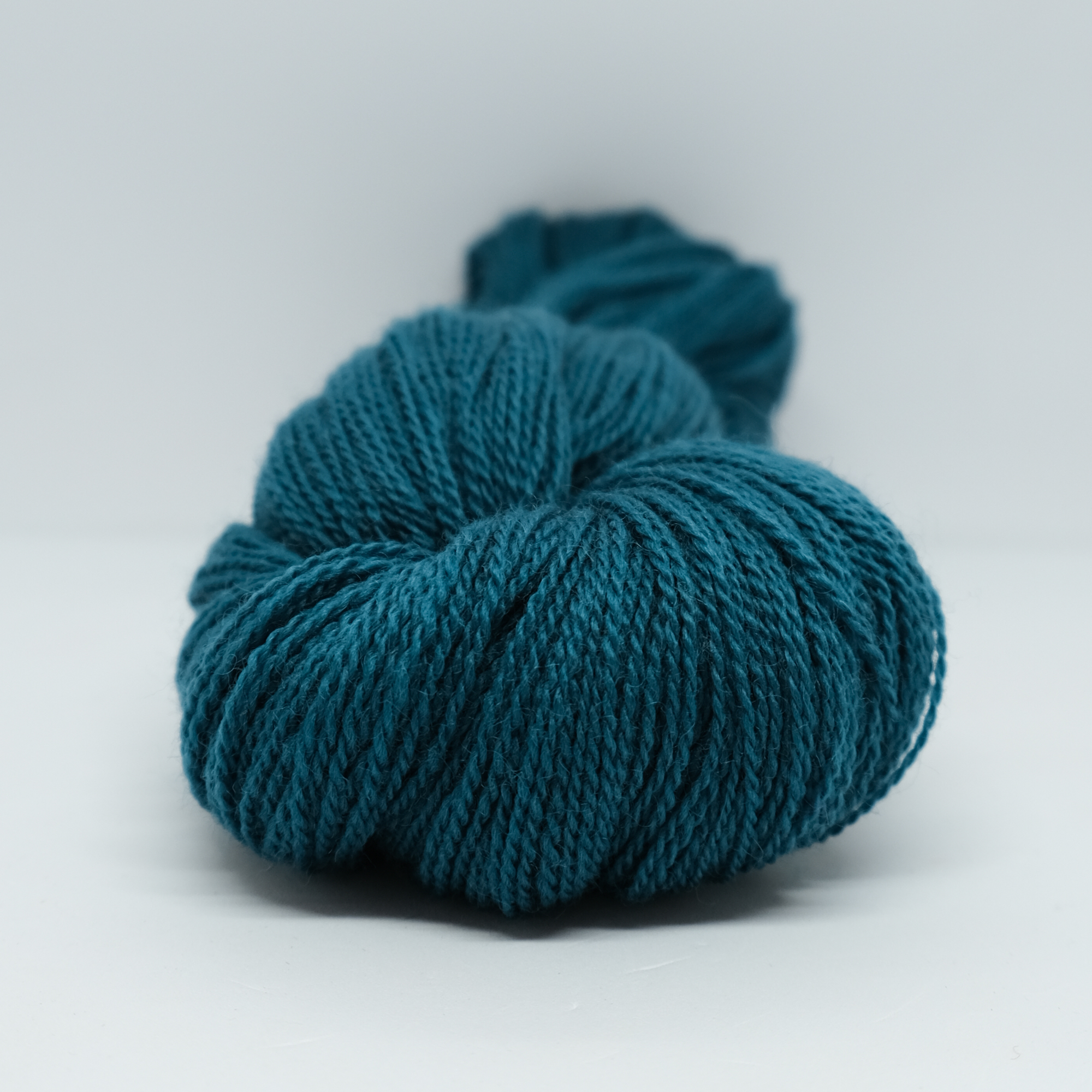 Huldra kamgarn 8,5/2, turkisblå (100 g hesper)