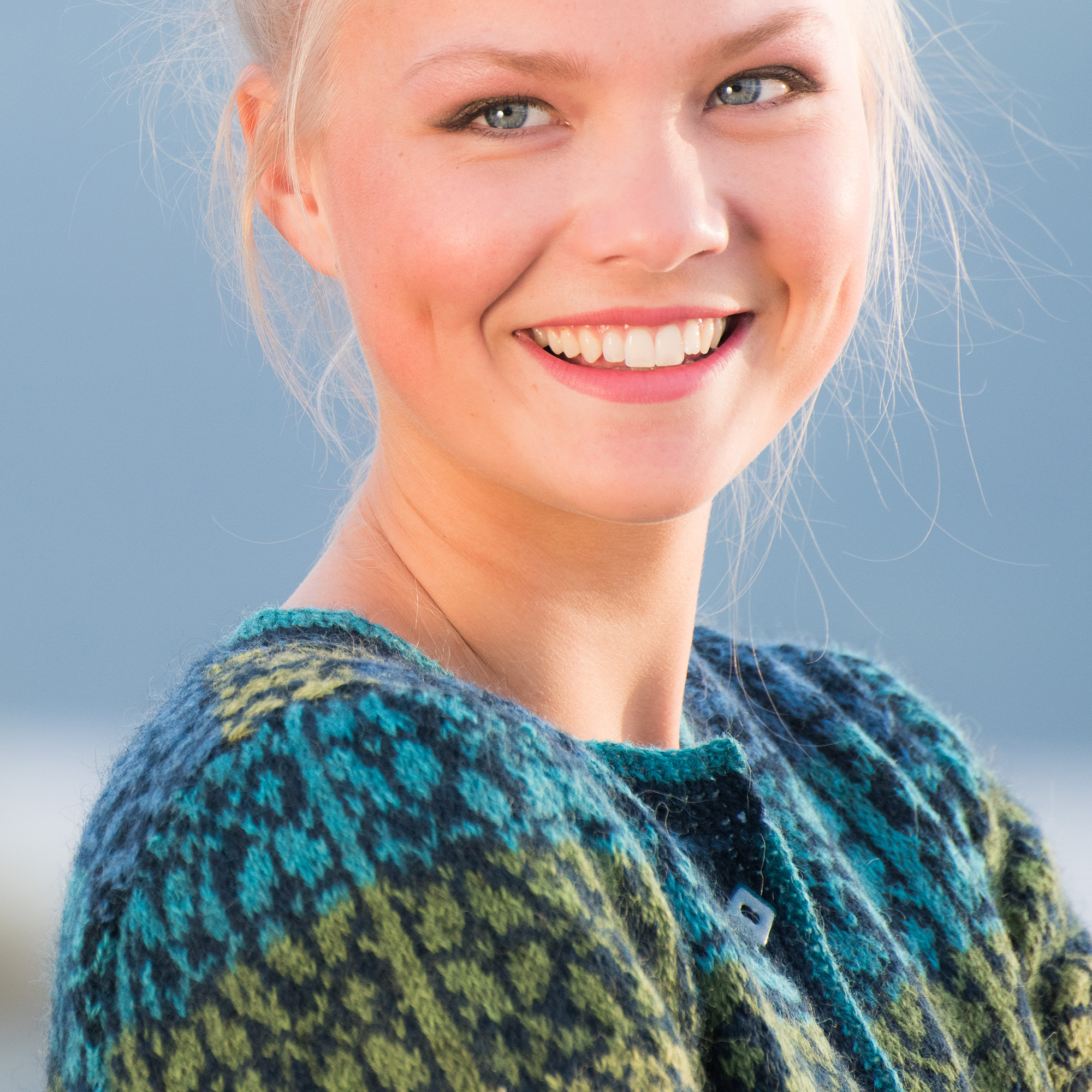 Fridas lange blomsterjakke - Bilde 3