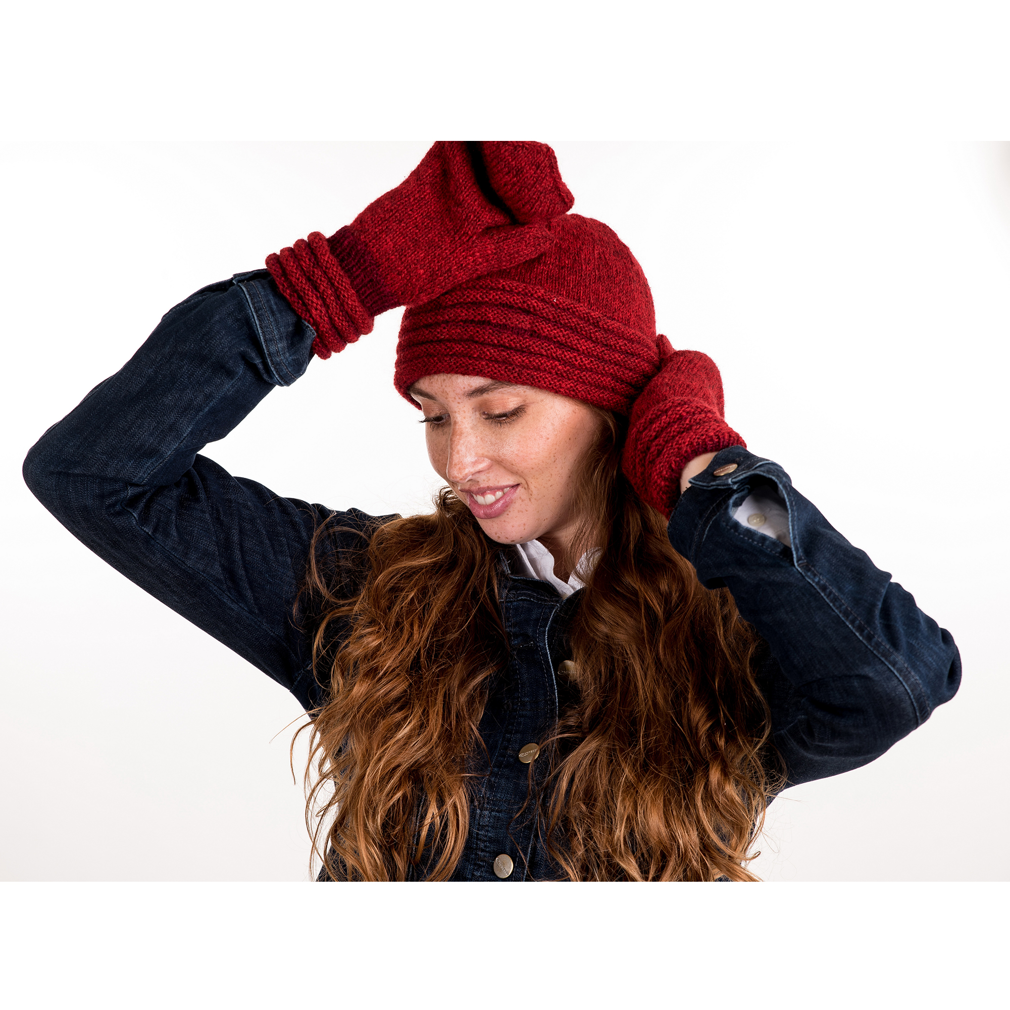 Wilma Lind lue og votter