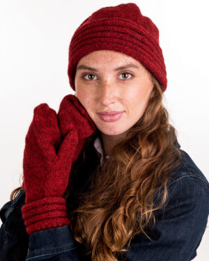 Wilma Lind lue og votter