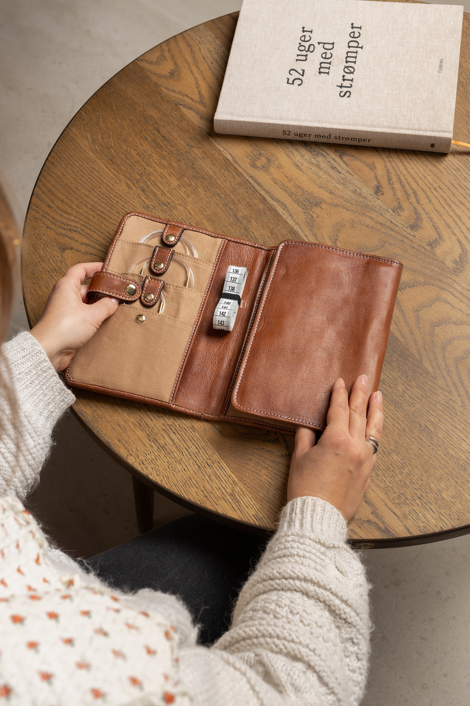 Re:Designed - Project 7, Walnut/Gold - Bilde 5